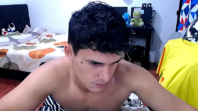 freddy romas online show from 06/19/26, 04:06