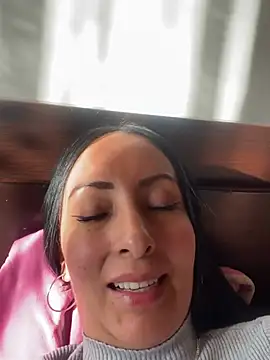 Snapshot of yaralyminjo2 chatting on 01/21/25, 09:57 yaralyminjo2 online show from 01/21/25, 09:57