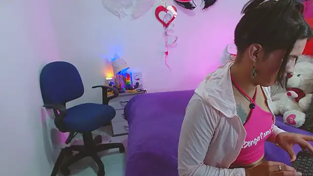 AlexaFontana online show from 02/19/25, 01:40