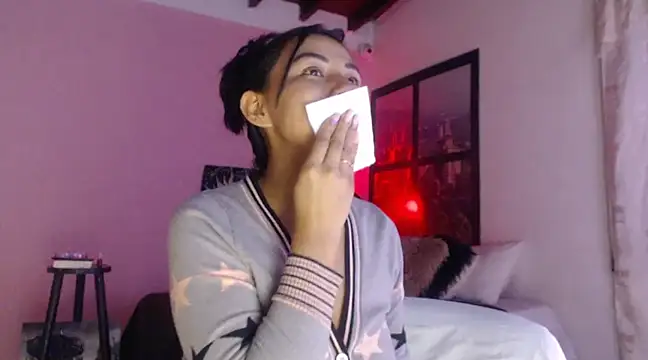 Snapshot of selene_gils chatting on 12/14/24, 05:29 selene gils online show from 12/14/24, 05:29