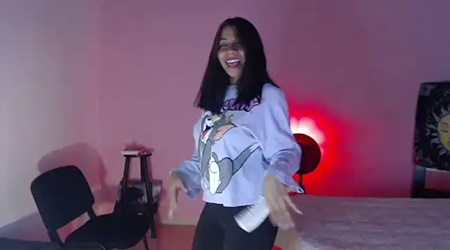 Snapshot of selene_gils chatting on 01/05/25, 11:44 selene gils online show from 01/05/25, 11:44