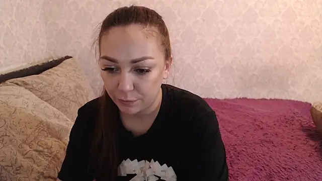 Snapshot of Stefania_Star_ chatting on 03/18/25, 01:10 Stefania Star online show from 03/18/25, 01:10