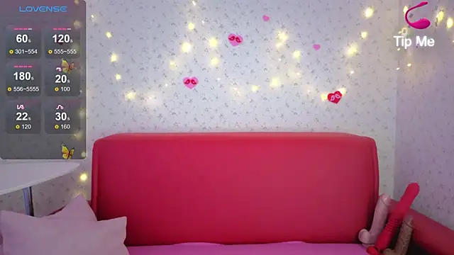 Snapshot of Stefania_Star_ chatting on 09/23/25, 01:19 Stefania Star online show from 09/23/25, 01:19