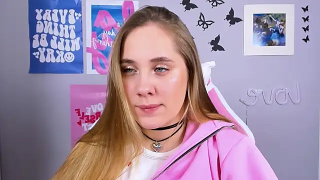 Snapshot of MiaMilas chatting on 01/23/25, 03:05 MiaMilas online show from 01/23/25, 03:05