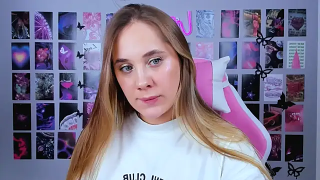 Snapshot of MiaMilas chatting on 02/06/25, 12:59 MiaMilas online show from 02/06/25, 12:59