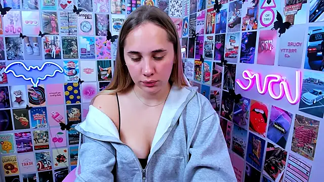 MiaMilas online show from 10/08/25, 07:22