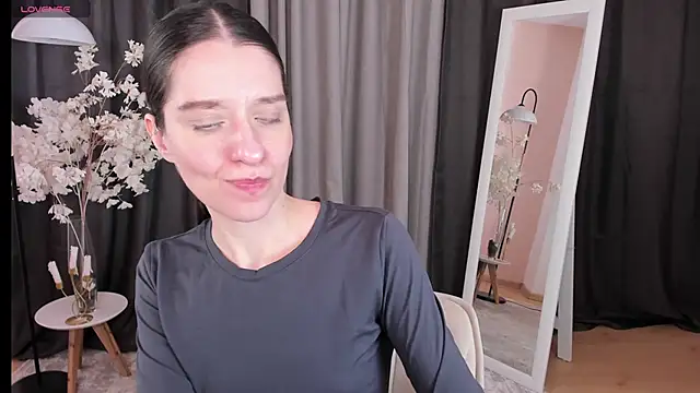 helentasty online show from 03/16/25, 05:03