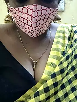 mallu-sumi online show from 02/20/25, 12:19