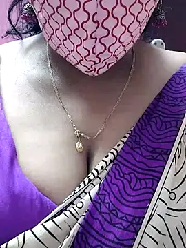 mallu-sumi online show from 02/25/25, 04:24