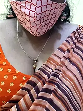 mallu-sumi online show from 02/28/25, 03:04