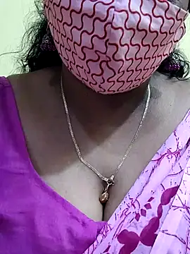 mallu-sumi online show from 03/08/25, 09:08