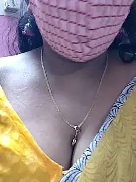 mallu-sumi online show from 03/10/25, 02:50