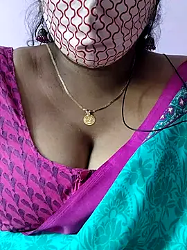 mallu-sumi online show from 02/25/26, 06:45