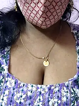 mallu-sumi online show from 05/23/26, 11:53