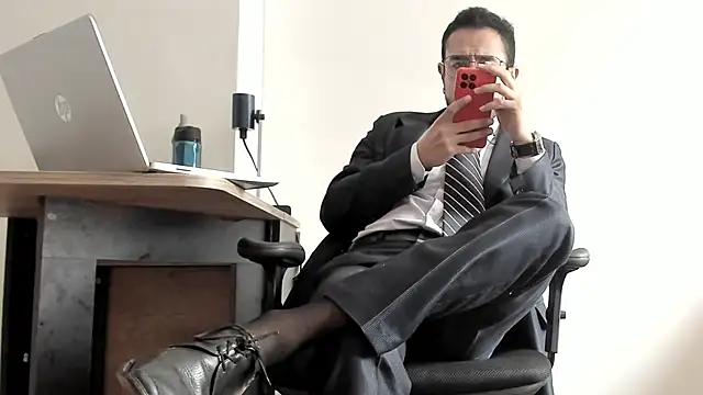 pablo-rincon95 online show from 01/14/25, 02:11