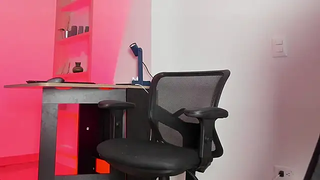 pablo-rincon95 online show from 02/20/25, 11:20