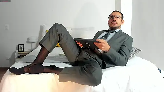 pablo-rincon95 online show from 07/10/26, 01:03