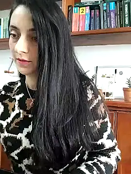 amellie ros online show from 12/27/24, 07:35