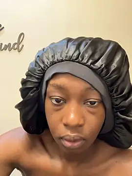 spicysugar74 online show from 12/02/24, 07:16