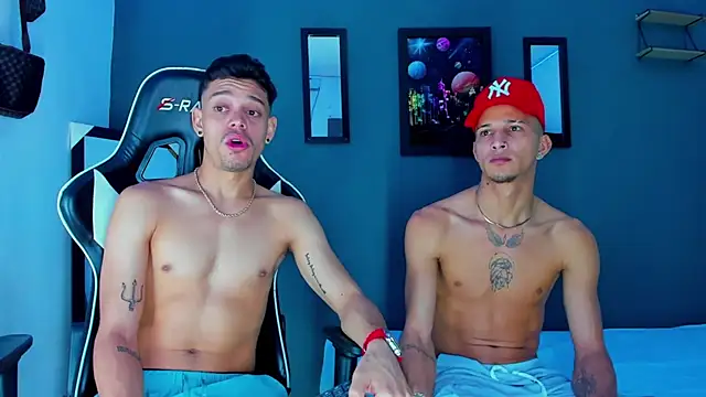 Snapshot of Friendsofeverything_ chatting on 03/05/25, 11:38 Friendsofeverything online show from 03/05/25, 11:38