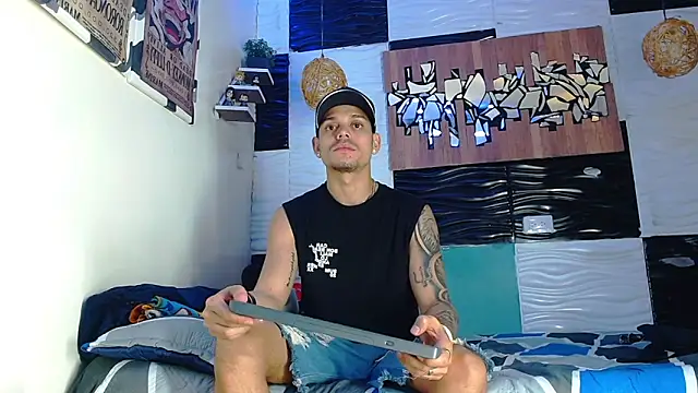 Friendsofeverything  online show from 12/21/25, 10:22