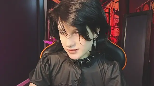 dark vamp  online show from 01/22/25, 12:17