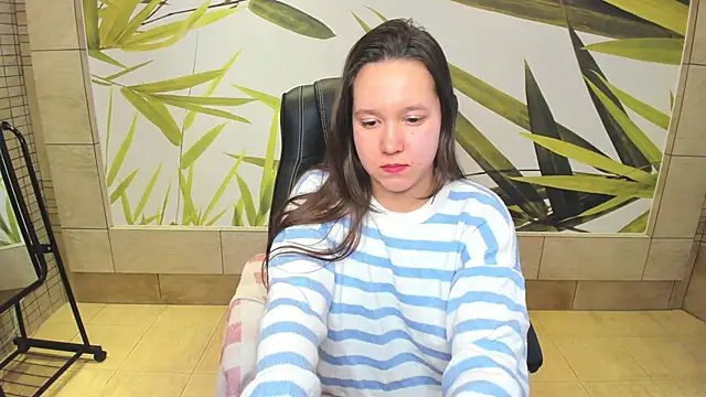 Mira Karter online show from 12/08/24, 07:37