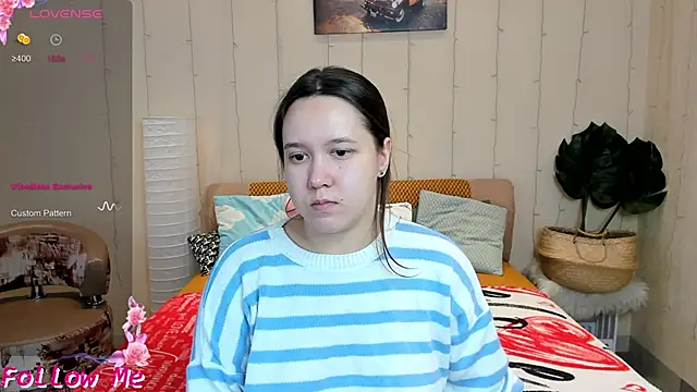 Mira Karter online show from 10/23/25, 06:23