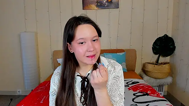 Mira Karter online show from 04/15/26, 02:40