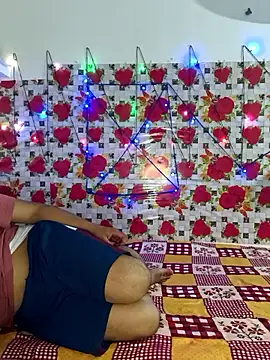 PeaCoooock online show from 10/11/25, 05:00