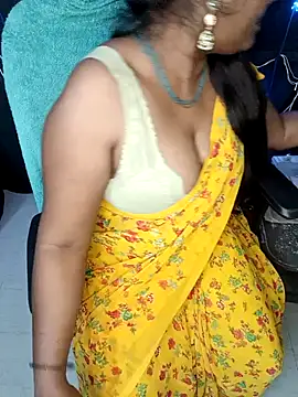 honey-sexy online show from 01/28/25, 12:00