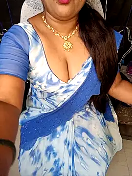 honey-sexy online show from 02/08/25, 06:22