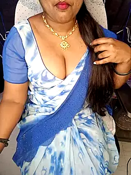 honey-sexy online show from 02/08/25, 09:56