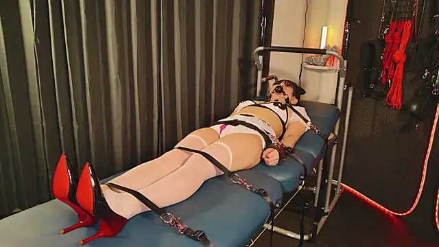 hikarun1224 online show from 03/19/25, 11:39