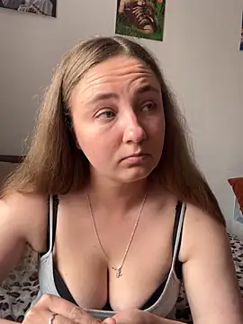 Joannakiss online show from 05/20/26, 08:09