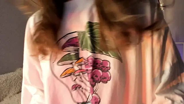 AraCopple online show from 12/12/24, 02:59