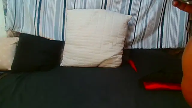 AfricanBigAssxx98 online show from 04/16/26, 12:28