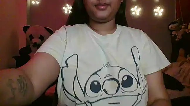 Snapshot of Your-love-12 chatting on 03/22/25, 03:52 Your-love-12 online show from 03/22/25, 03:52