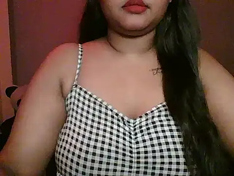 Snapshot of Your-love-12 chatting on 09/11/25, 05:02 Your-love-12 online show from 09/11/25, 05:02