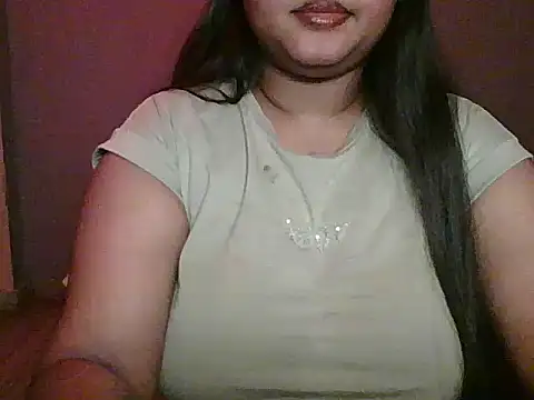 Snapshot of Your-love-12 chatting on 10/23/25, 10:41 Your-love-12 online show from 10/23/25, 10:41