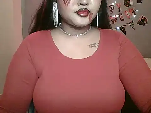 Snapshot of Your-love-12 chatting on 10/31/25, 09:05 Your-love-12 online show from 10/31/25, 09:05