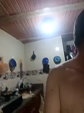 Snapshot of ZuriandAlex chatting on 10/04/25, 12:52 ZuriandAlex online show from 10/04/25, 12:52