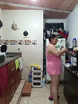 Snapshot of ZuriandAlex chatting on 11/23/25, 12:32 ZuriandAlex online show from 11/23/25, 12:32