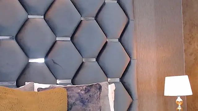 VanessaGlenn online show from 02/07/26, 07:39