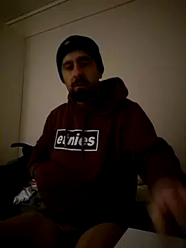 Snapshot of Starboy6662 chatting on 12/19/25, 02:51 Starboy6662 online show from 12/19/25, 02:51