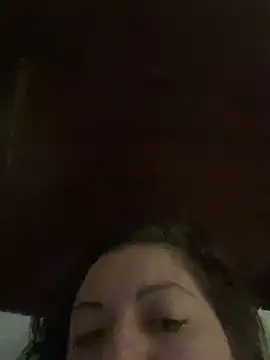 Snapshot of jessicag182 chatting on 10/22/25, 10:20 jessicag182 online show from 10/22/25, 10:20