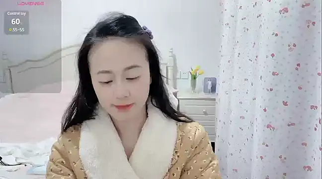 Snapshot of fanfan-FF chatting on 01/28/25, 01:27 fanfan-FF online show from 01/28/25, 01:27