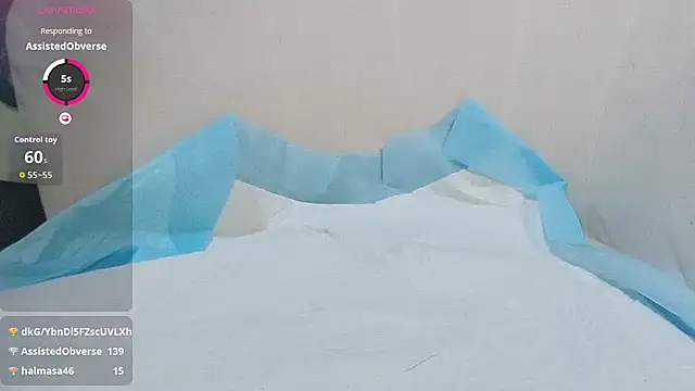 Snapshot of fanfan-FF chatting on 10/26/25, 01:50 fanfan-FF online show from 10/26/25, 01:50