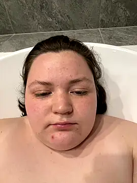 Snapshot of Alex_m chatting on 09/21/25, 06:20 Alex m online show from 09/21/25, 06:20