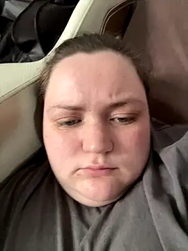 Snapshot of Alex_m chatting on 11/06/25, 08:59 Alex m online show from 11/06/25, 08:59